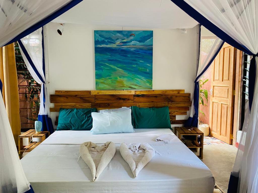Salty'S Kitesurf Village Kilifi Ngoại thất bức ảnh