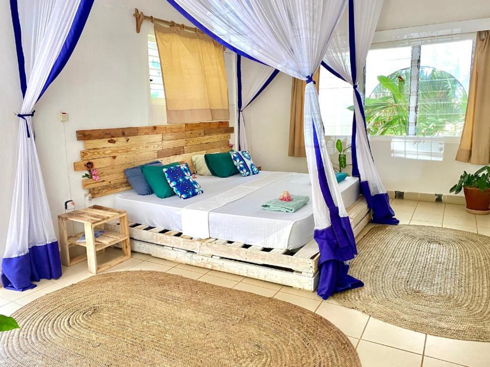 Salty'S Kitesurf Village Kilifi Ngoại thất bức ảnh